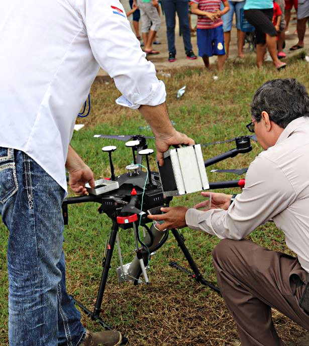 Dron a�reo para la liberaci�n de machos est�riles de Aedes aegypti